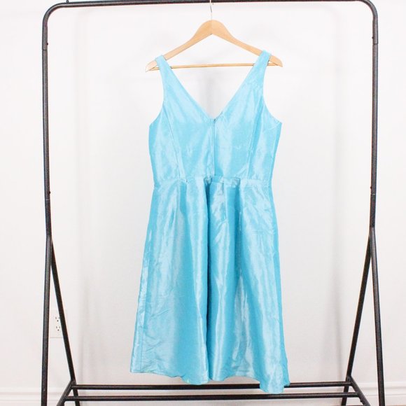 Bests & Adam Dress - Picture 8 of 8